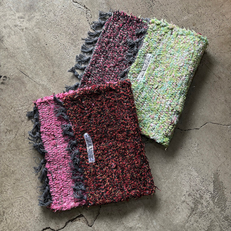 SCRAP YARN REVERSIBLE MAT – PUEBCO ONLINE STORE