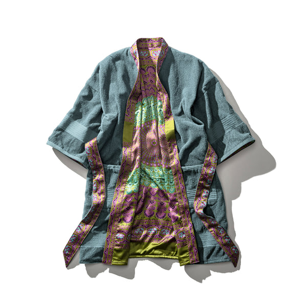 PRINTED REVERSIBLE BATHROBE / Peacock