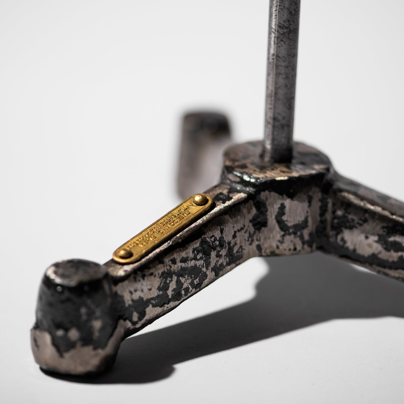 TOILET PAPER HOLDER: STRAIGHT – PUEBCO ONLINE STORE